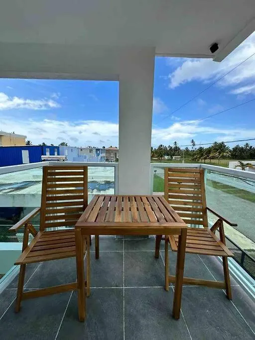 Lovely Beach House In Playa Sardinera Hatillo